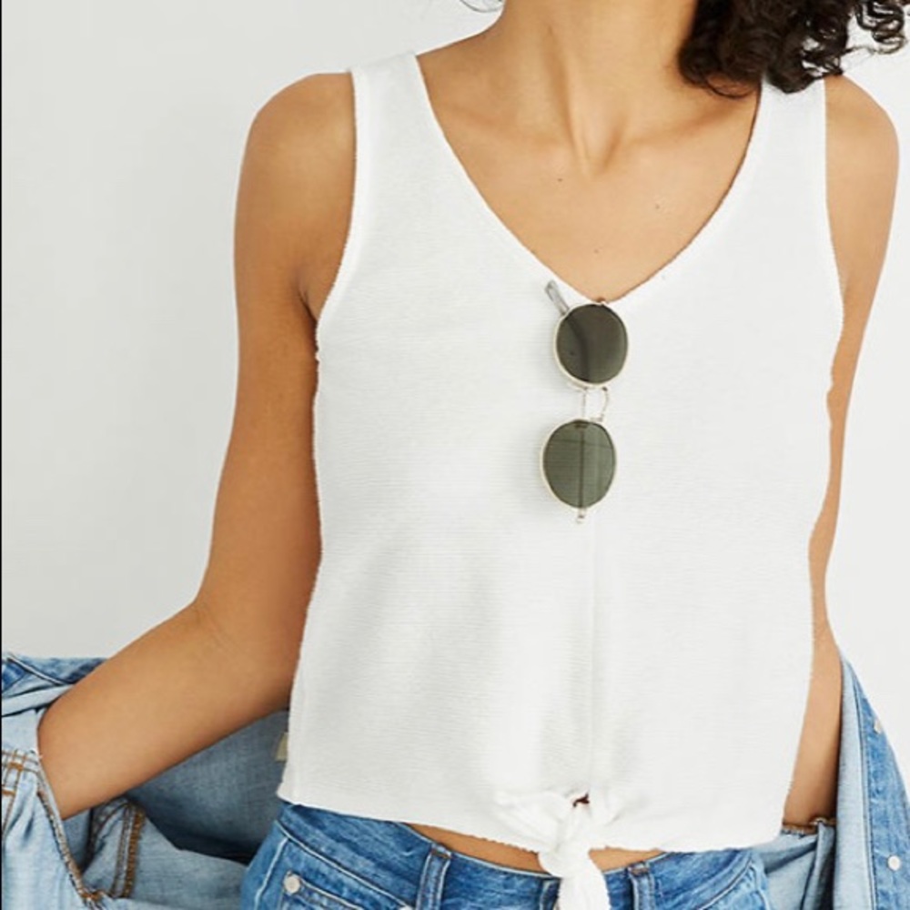 Madewell Texture & Thread Tie-Front Tank T…